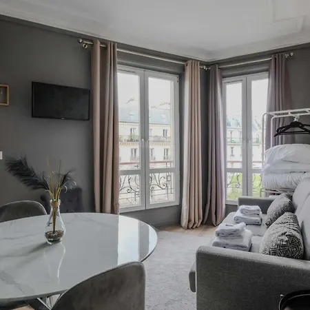 Comfortable - 2p - Canal Saint-martin Parijs
